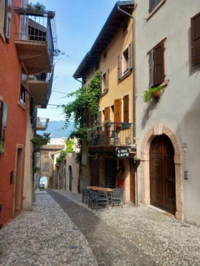 Malcesine with Charme - Superior 2 bedrooms apartment